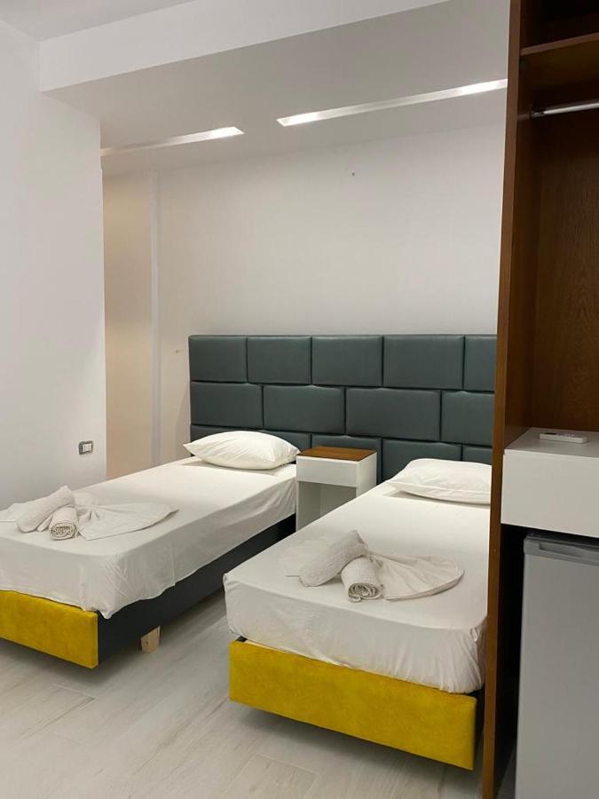Hotel Kristal ボルシュ エクステリア 写真